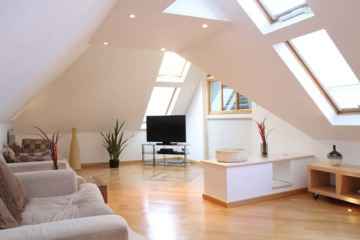 Contemporany Penthouse with Garden